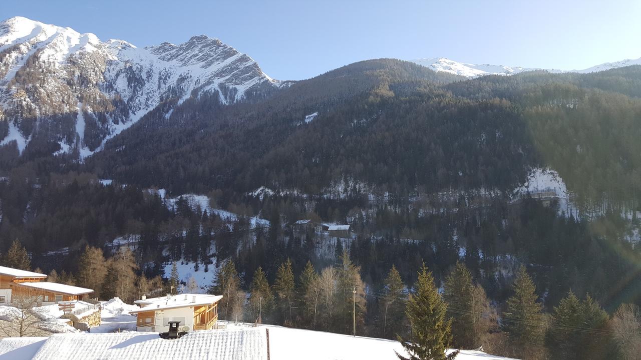 Graushof Hotell Val di Vizze Eksteriør bilde